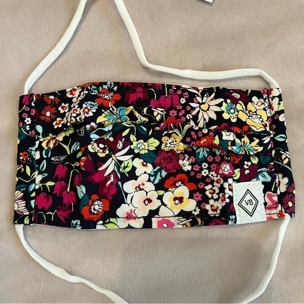 New VERA BRADLEY Itsy Ditsy Youth Mask with Adjustable Elastic